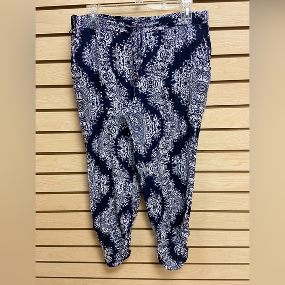 DESIGN LAB FASHIONABLE COMFORTABLE WOMEN SLEEPWEAR PANTS SIZE LARGE - Picture 1 of 4